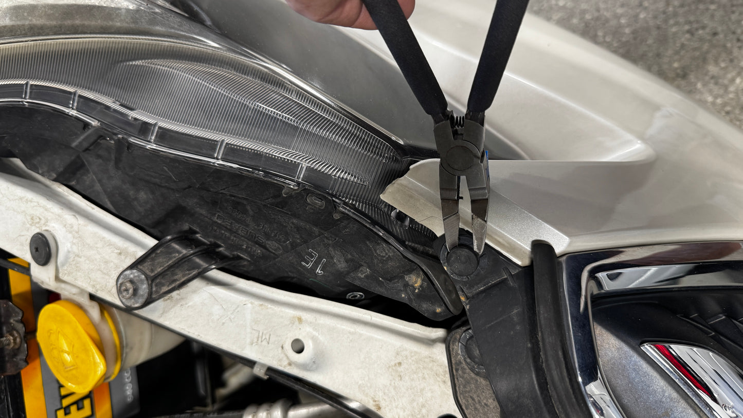 CLIP TRIM REMOVAL PLIERS CUTTING TOOL