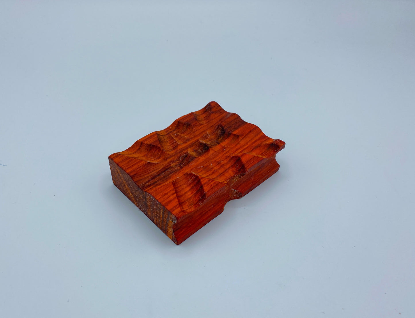 VIP Thin Magnetic Support Block - Hardwood