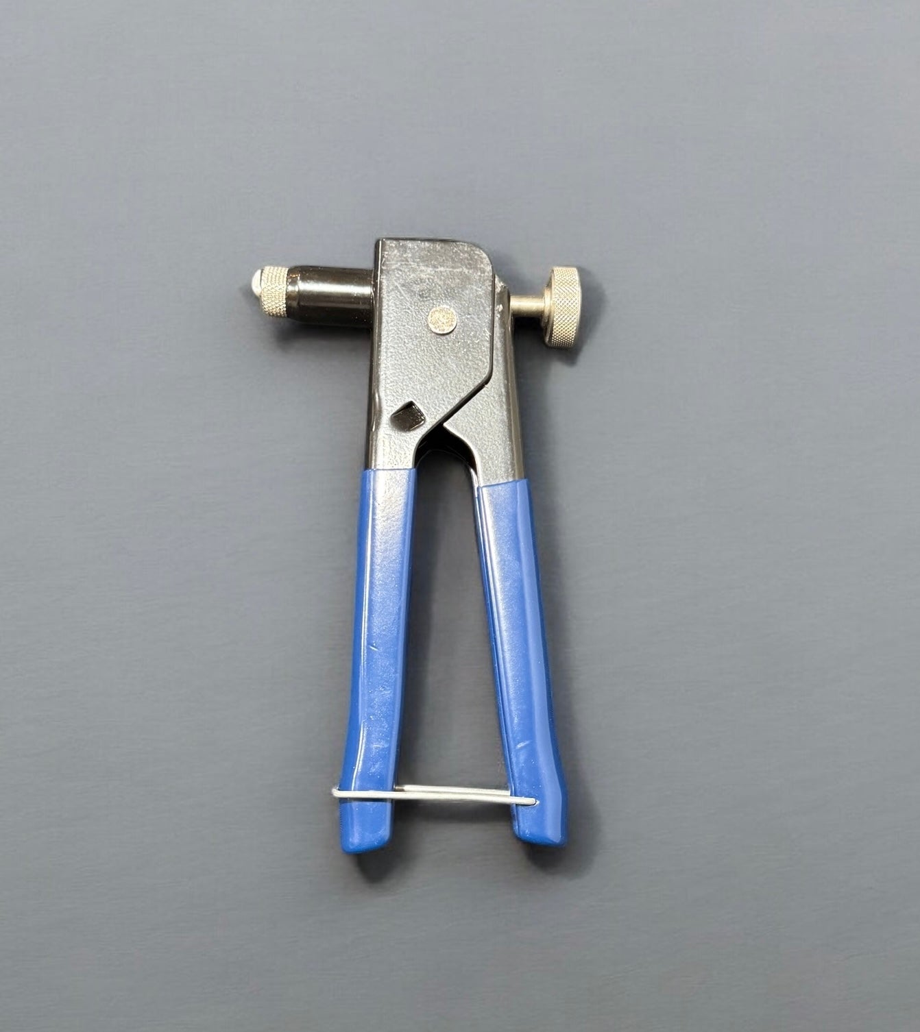 VIP Hole Straightener First Edition