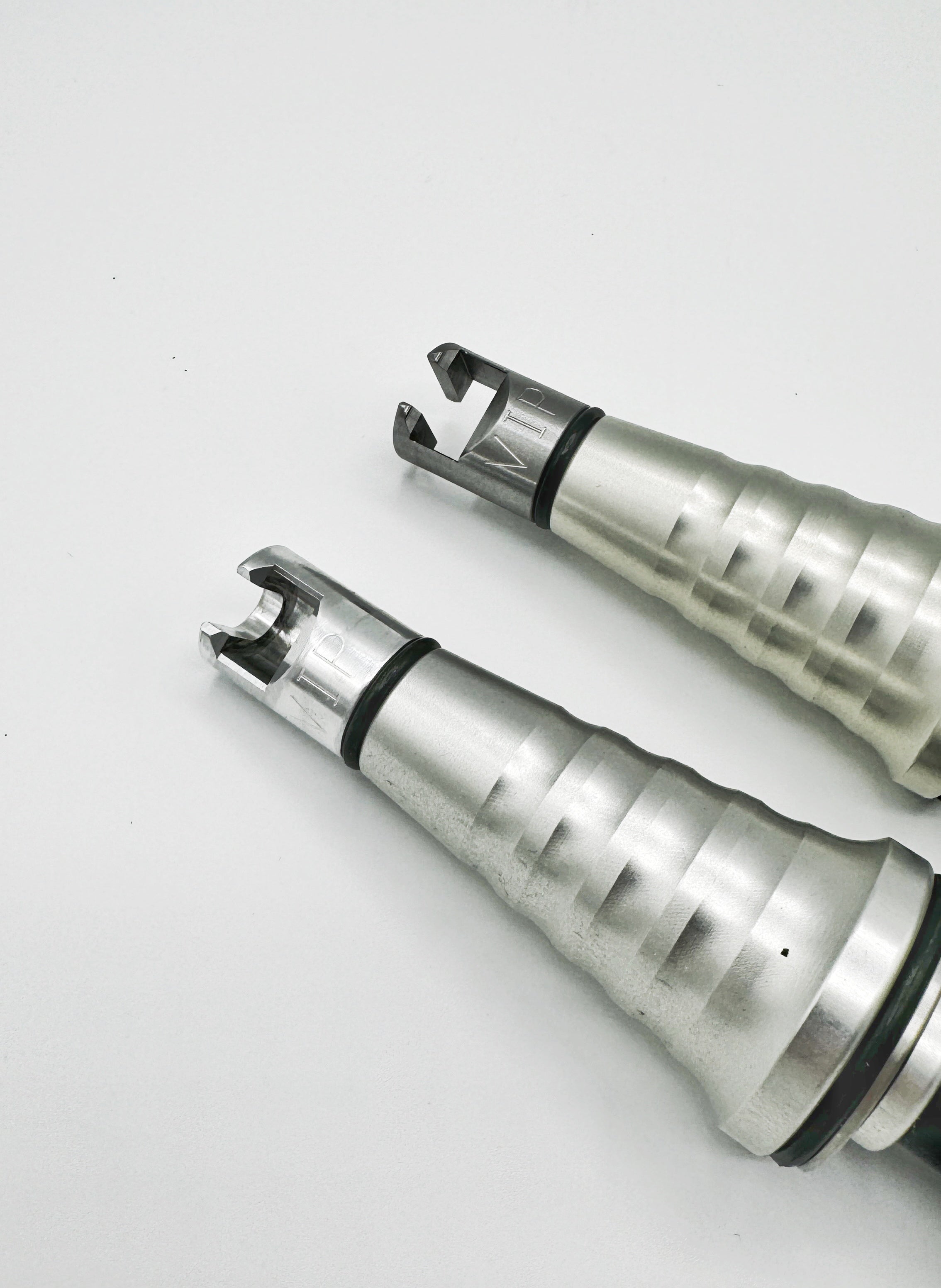 VIP DOUBLE SIDE SLIDING HAMMER END ADAPTERS - PASS THROUGH – VIP