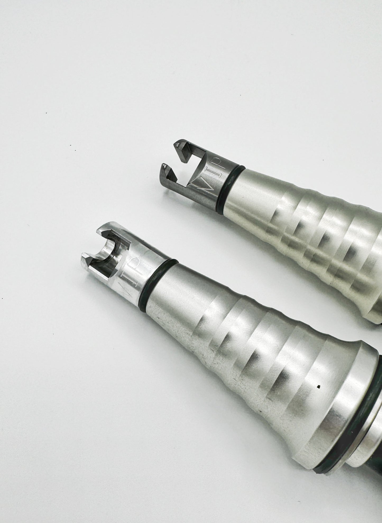 VIP DOUBLE SIDE SLIDING HAMMER END ADAPTERS - PASS THROUGH