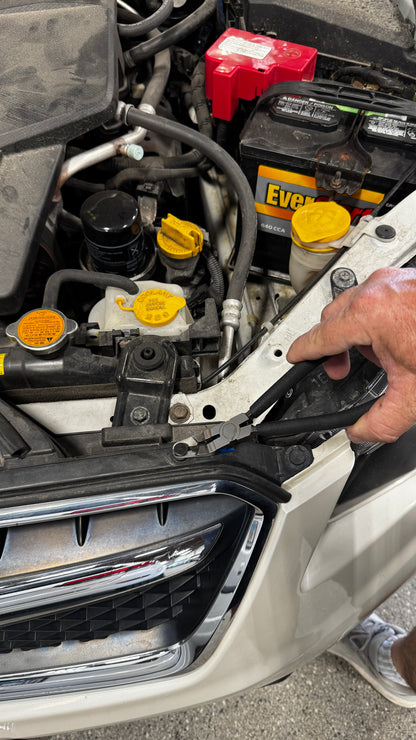 CLIP TRIM REMOVAL PLIERS CUTTING TOOL