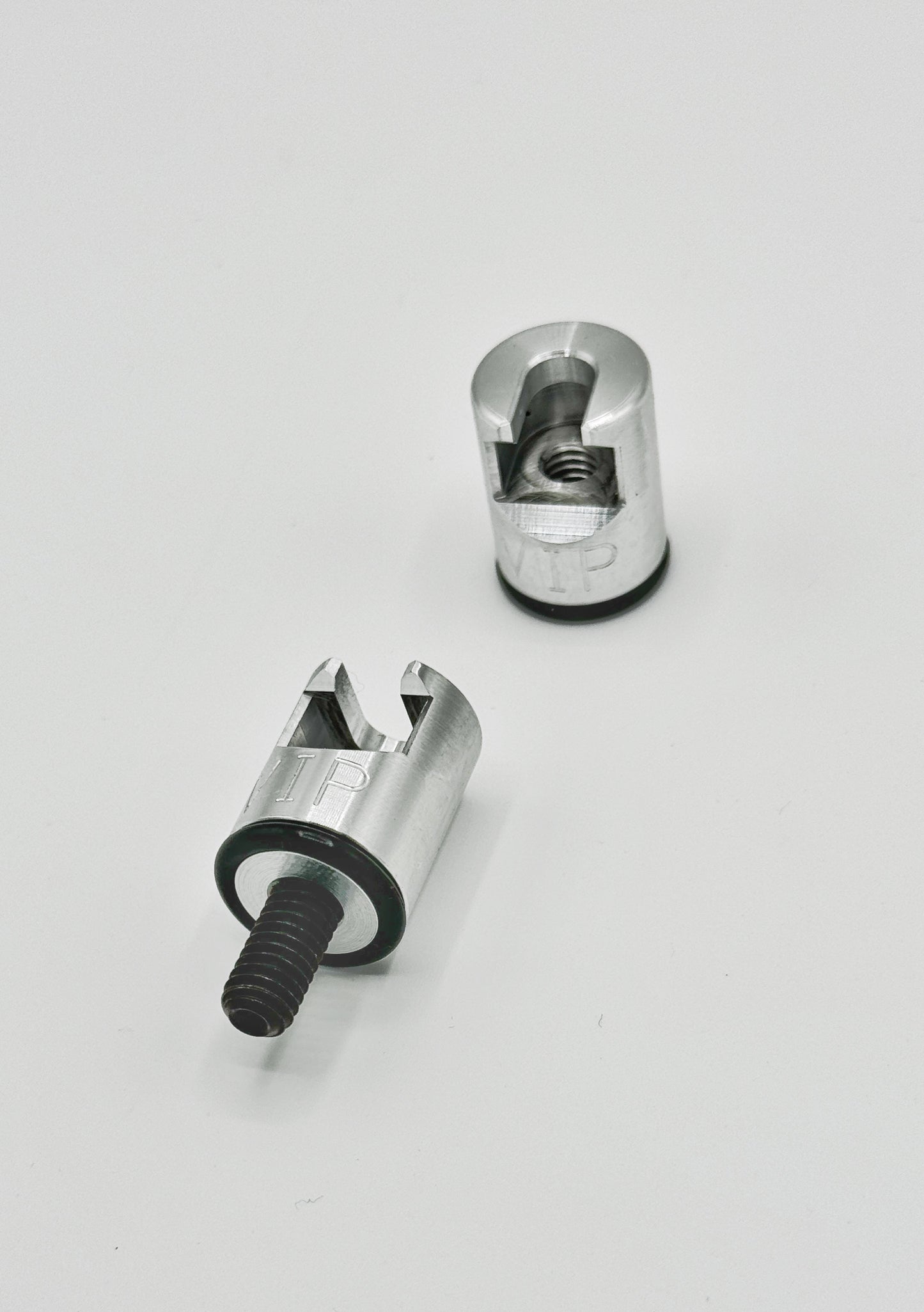 VIP DOUBLE SIDE SLIDING HAMMER END ADAPTERS - PASS THROUGH