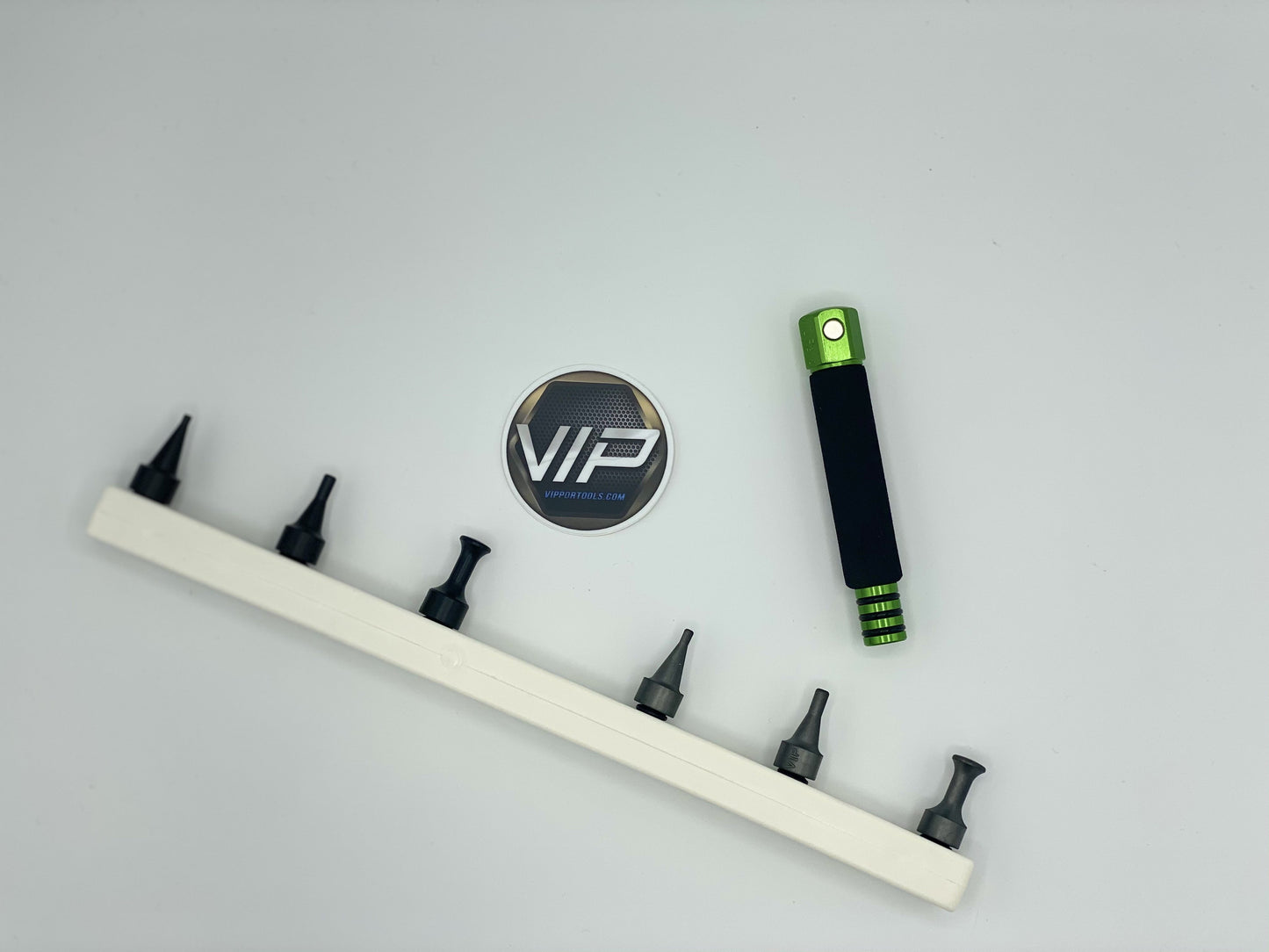 VIP BUNDLE - VIP 3.0 Black Mamba and Battleship Series Screw On Interchangeable Tip Set & FREE Tip Holder